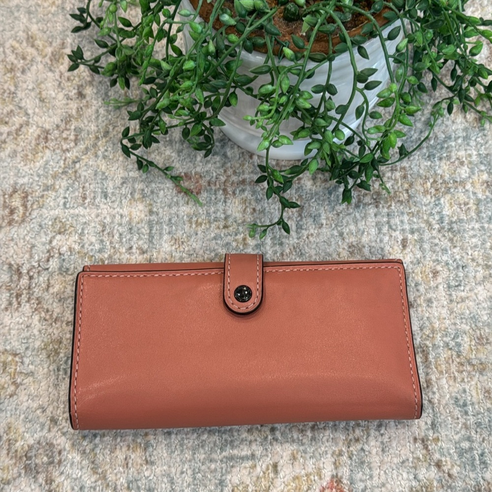 Coach wallet - Picture 2 of 9